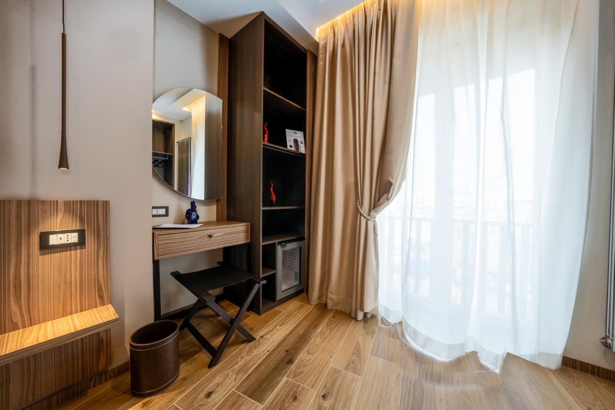 Nap Luxury Municipio * Napels
